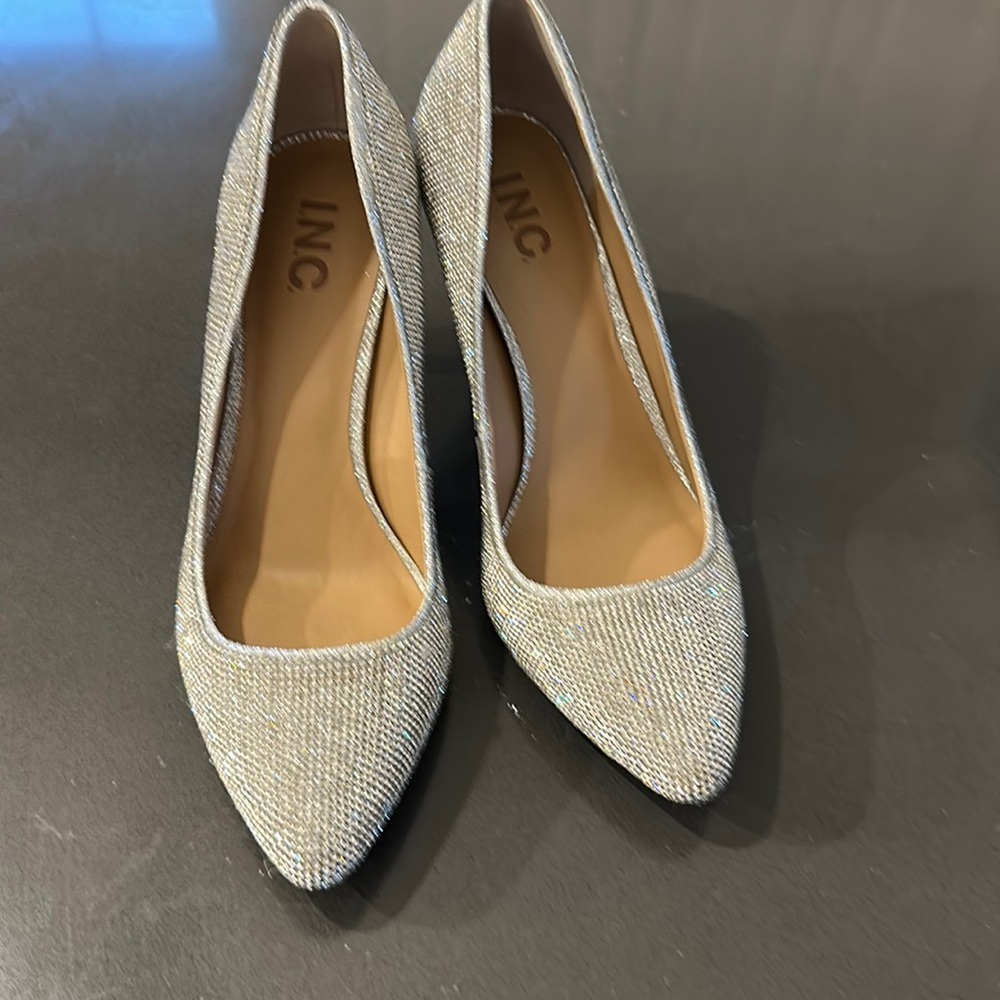Crystal embellished pump 4th of July Sale!